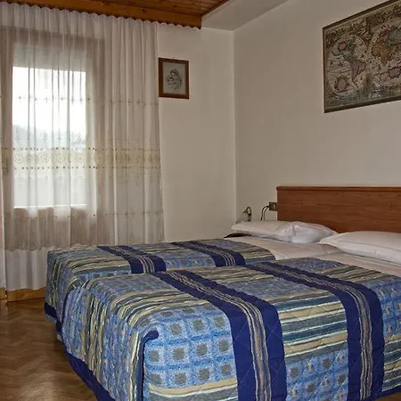 Hotel Ristorante Iris 3*