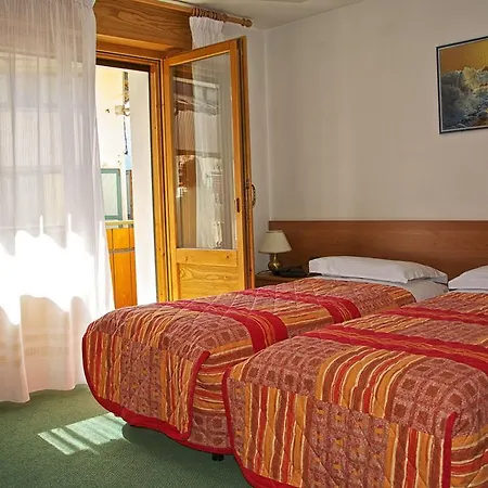 Otel Ristorante Iris Auronzo di Cadore